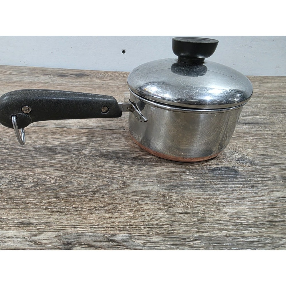 Vtg. Revere Ware 1801 Sauce Pan 1 Qt Stainless Steel Copper Clad Bottom W/ Lid